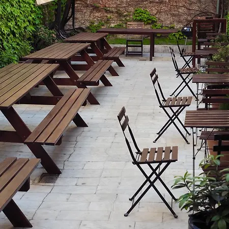Patio Hostel *