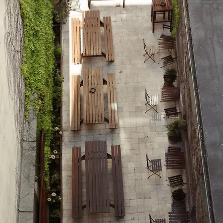 Patio Auberge de jeunesse *